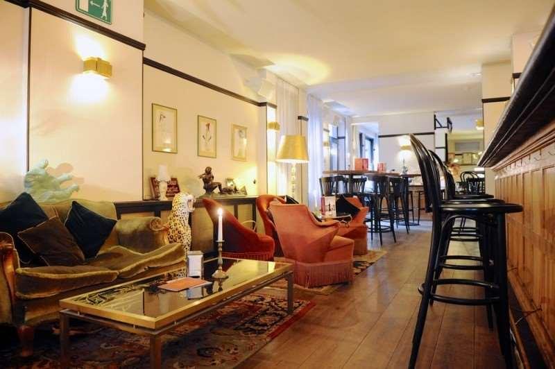 Latroupe Le Berger Hotel Saint-Gilles Restaurant photo